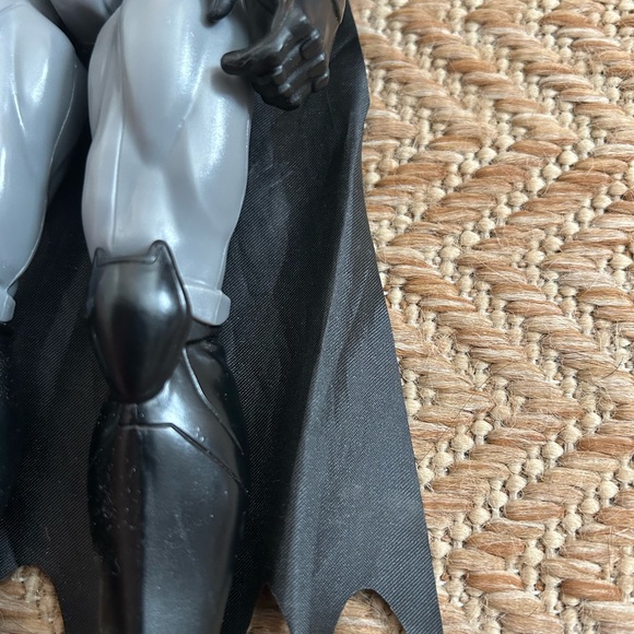 Batman Action Figure - Picture 3 of 4